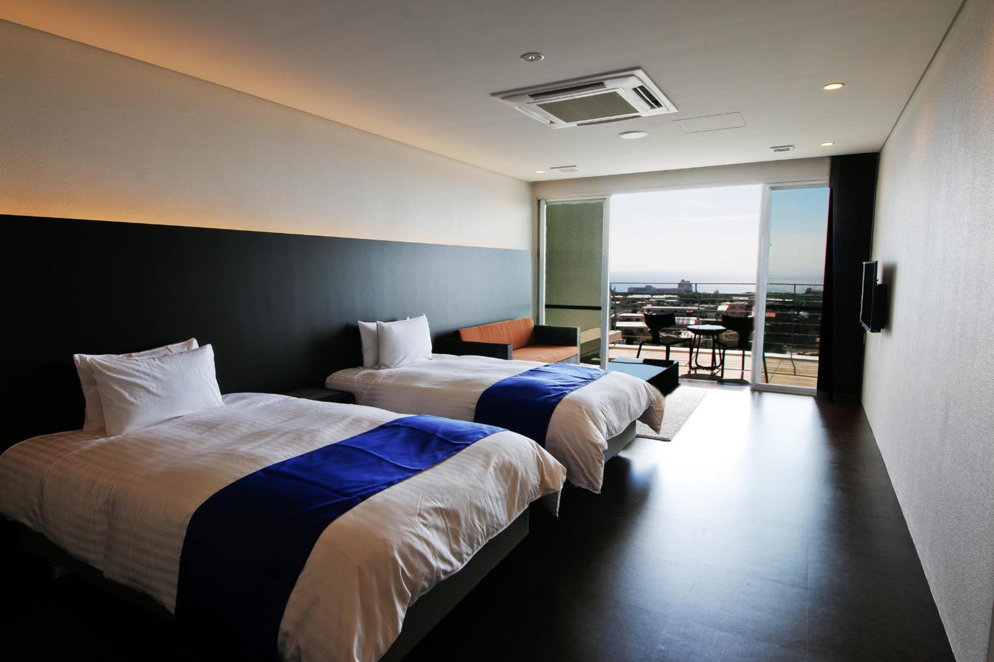 Transit Overnight Hotel Yomitan Extérieur photo
