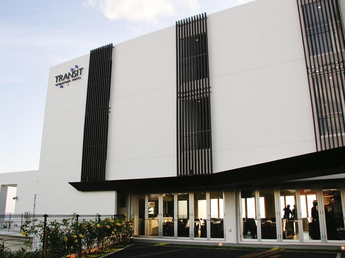 Transit Overnight Hotel Yomitan Extérieur photo